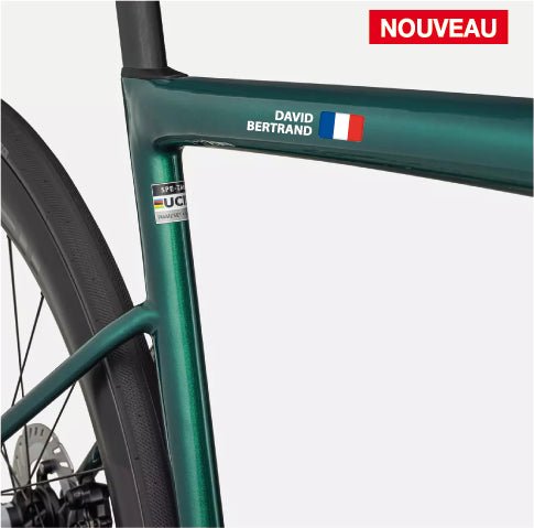 Sticker Autocollant Nom Drapeau Vélo sans fond 2 LIGNES - Lettrage Vélo